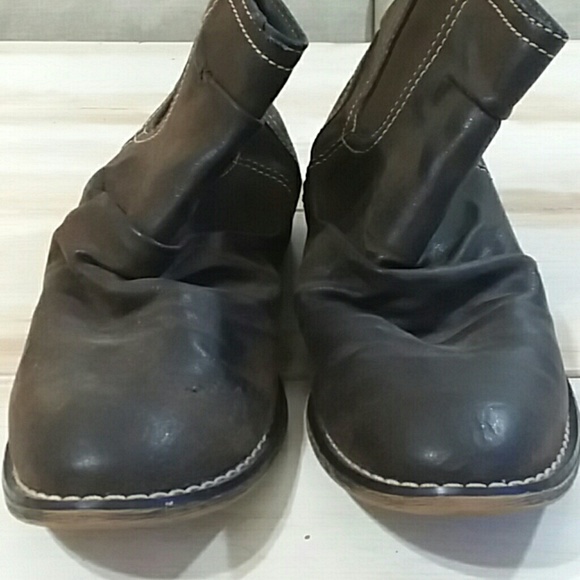 Rocket Dog distressed ankle boots - Picture 3 of 7